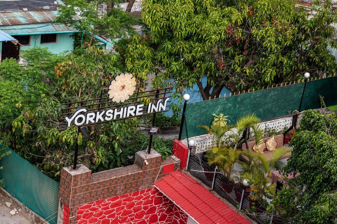 Yorkshire Inn เมาท์อาบู ภายนอก รูปภาพ